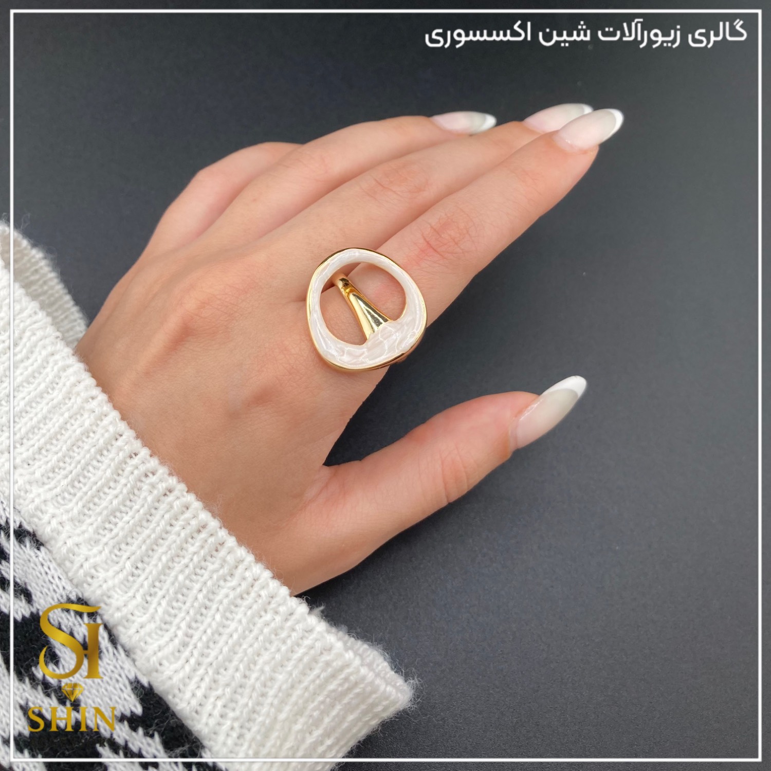 انگشتر زنانه مینا کاری شده / ابکاری نقره کدazm01