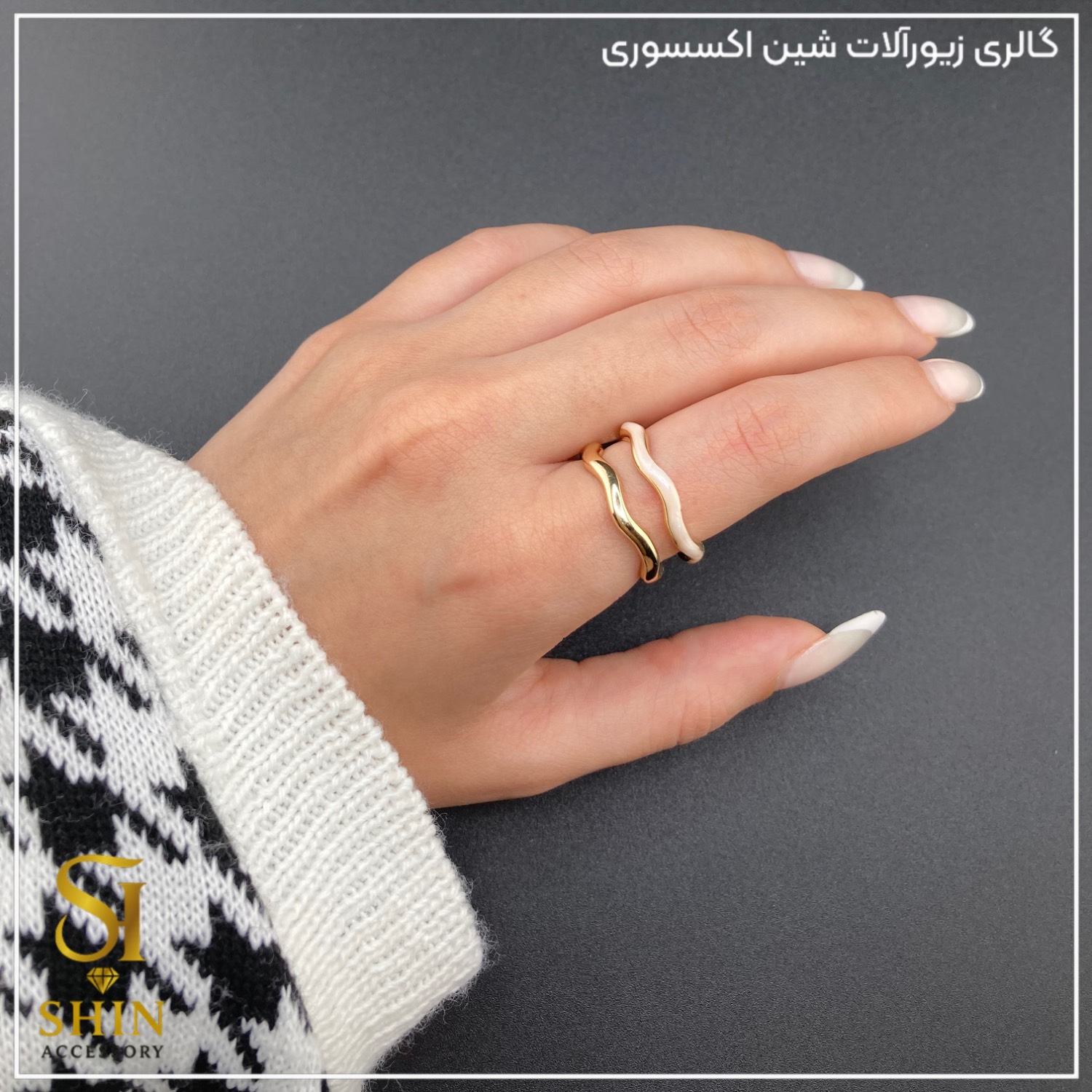انگشتر زنانه مینا کاری شده /ابکاری نقره کد azm04